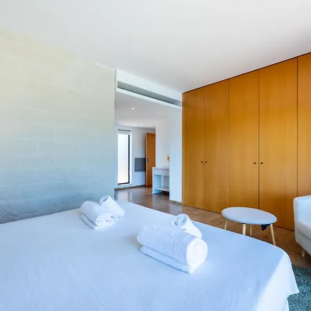 Unique -1 Km To Beach, Private Natural Pool, Tennis Court & Jumping Mat Willa