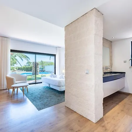 Unique -1 Km To Beach, Private Natural Pool, Tennis Court & Jumping Mat Willa *