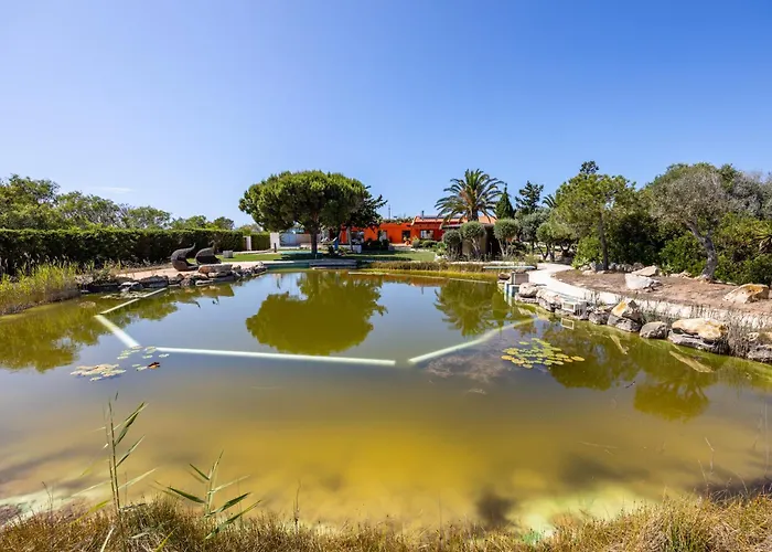 Вилла Unique Villa -1 Km To Beach, Private Natural Pool, Tennis Court & Jumping Mat *